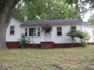 108 York Dr, Greenville, SC 29611