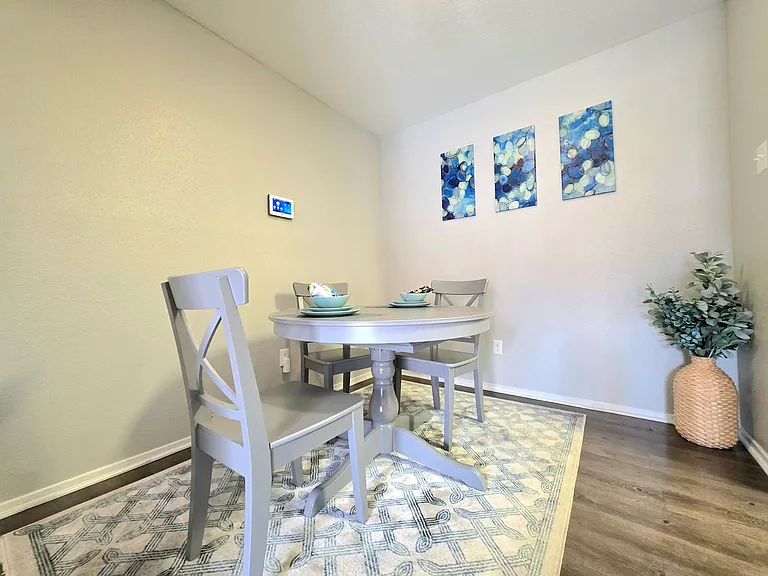 534 Hunt Ln — Photo 24
