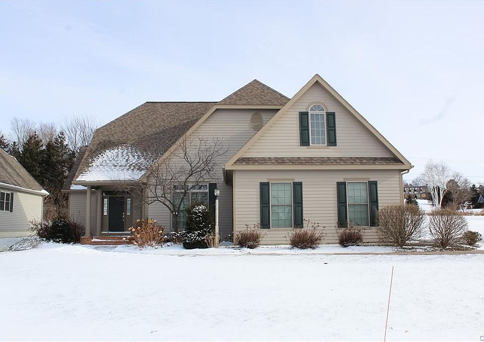 1st image of 102 Gadwall Ln