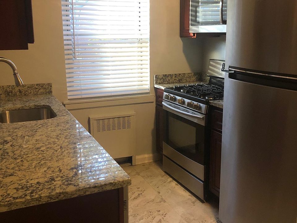 1st image of 67 Charles St APT 2D