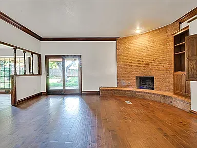3 bed, 2260 sqft, $2,100 — Photo 4
