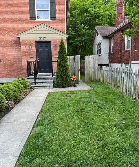3107 Kinmont St #2 — Photo 1