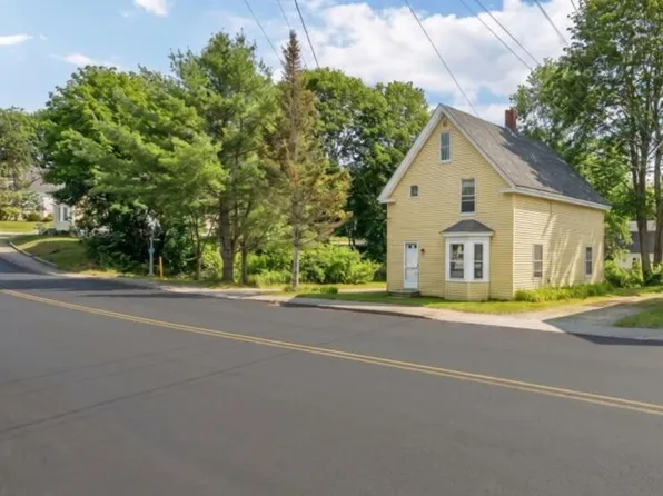 25 Pendleton Street, Brewer, ME 04412
