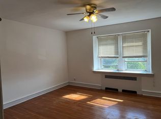 3319 Vista St, Philadelphia, PA 19136