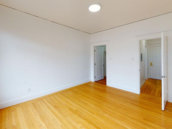 4th image of 15 Alhambra St APT 201