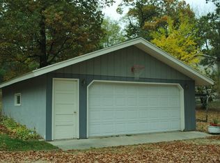 N5826 County Road A, Green Lake, WI 54941