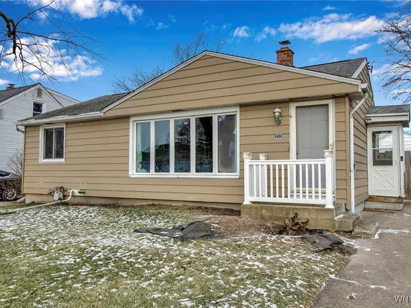 203 Oakridge Ave, Buffalo, NY 14217