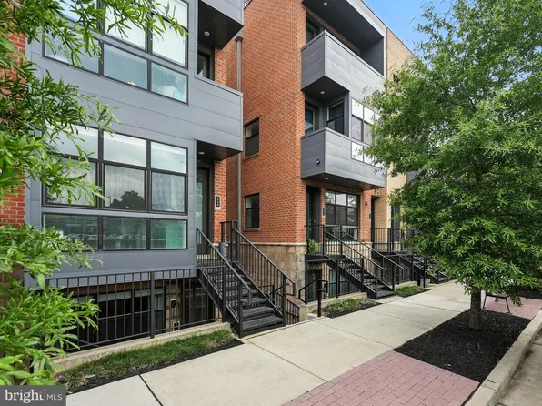1114 S Highland St #1, Arlington, VA 22204