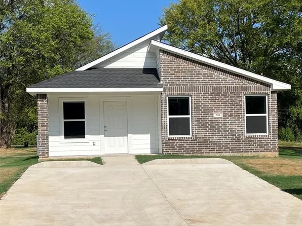 700 Pemberly, Colbert, OK 74733