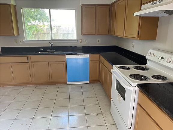 4th image of 17115 Quail Park Dr
