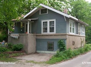 2609 Knapp St, Ames, IA 50014