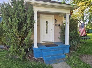 21 John St, Carnegie, PA 15106