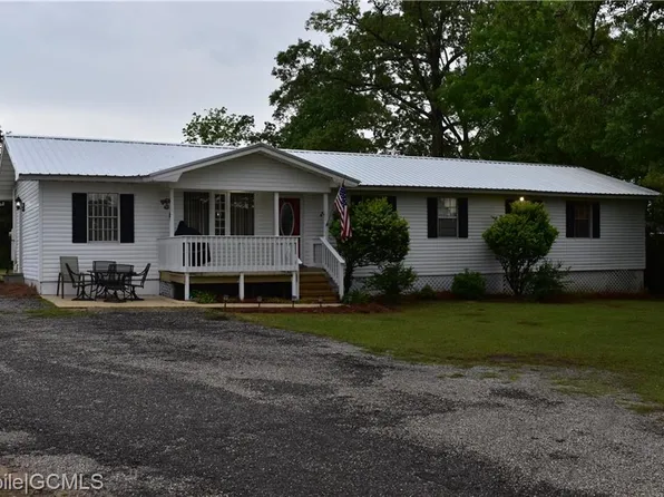 10219 Gulfcrest Rd, Chunchula, AL 36521