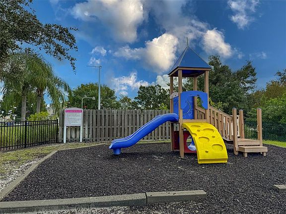 4th image of 9523 GROVEDALE CIRCLE #101
