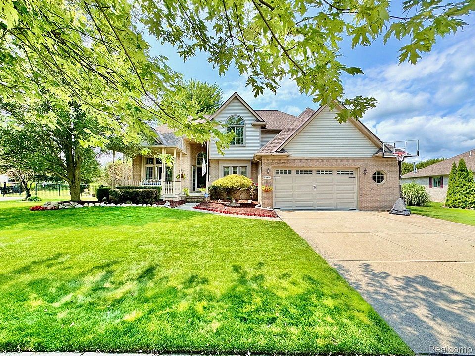 1st image of 52611 Forest Hill Dr