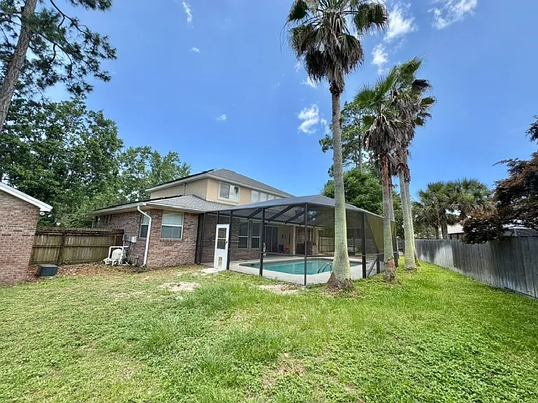 603 Buckeye Ct — Photo 49