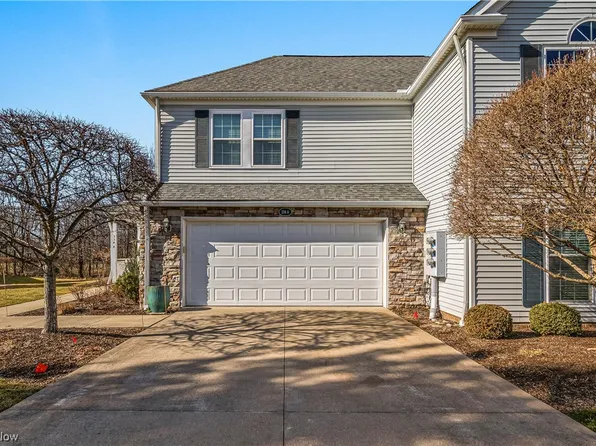 334 W Legend Ct #A, Highland Heights, OH 44143