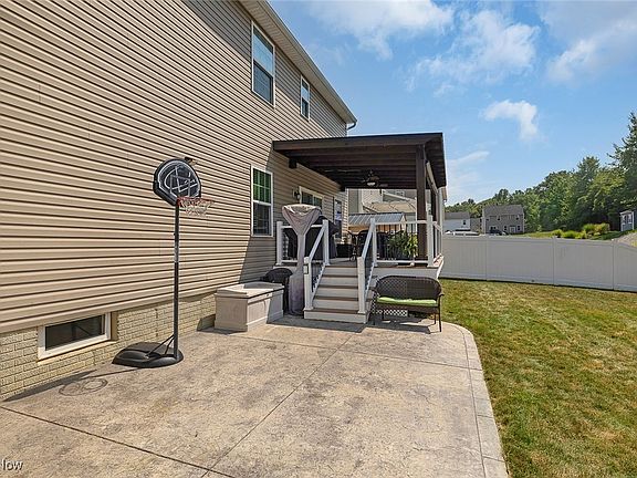 3rd image of 4610 Pebble Creek Ct