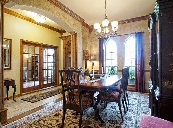 4th image of 225 Copperwood Dr