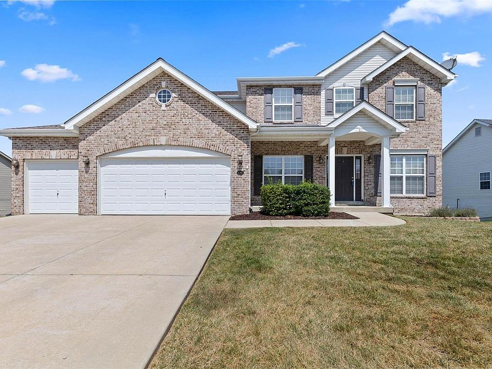 1st image of 6769 Oxford Ln