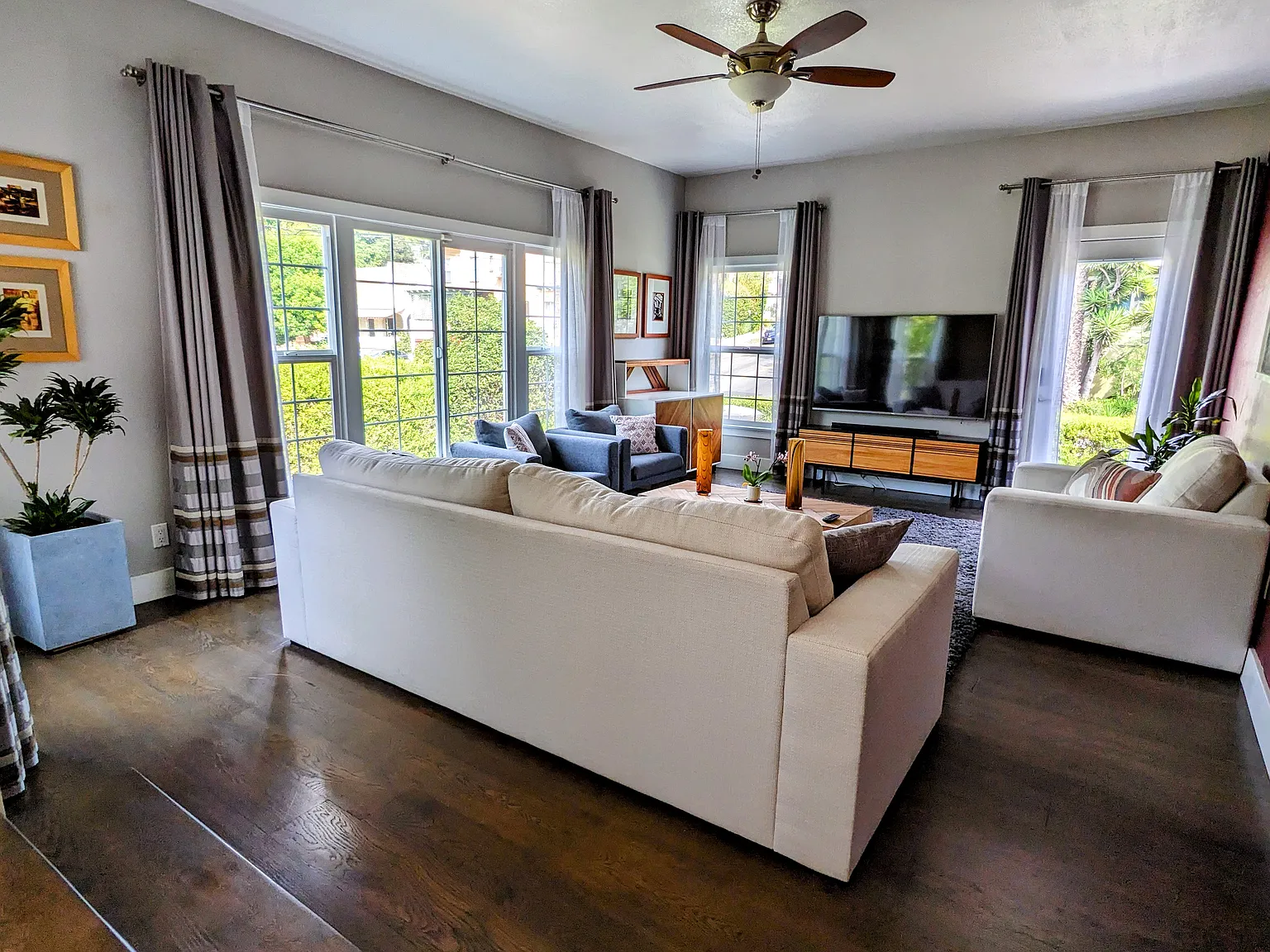 2 bed, 1300 sqft, $6,750 — Photo 2