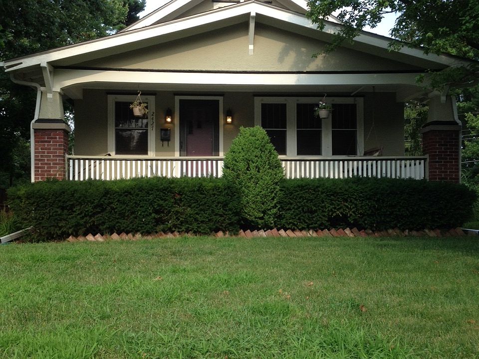 1st image of 2427 Ashland Ave