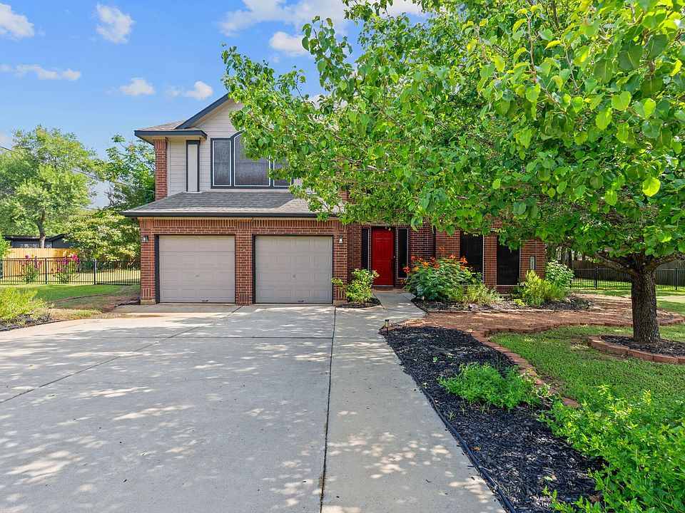 1st image of 222 Primrose Dr