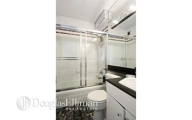 Rented by Douglas Elliman | media 4