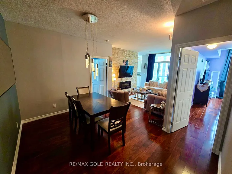 3504 Hurontario St #1607 — Photo 3