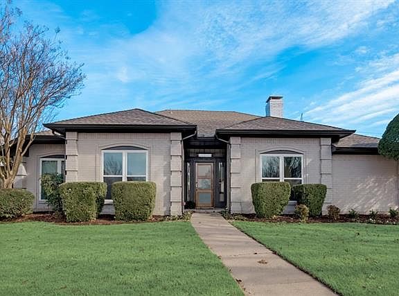 4th image of 3404 Bentley Dr