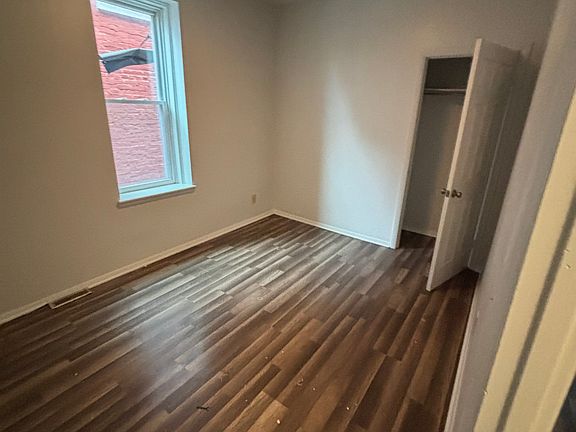 5th image of 54 N 12th St
