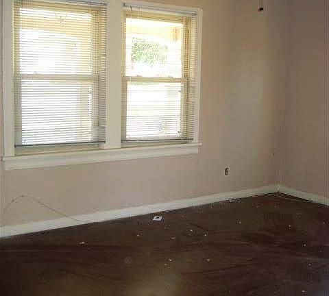 4th image of 5914 Big Horn Dr