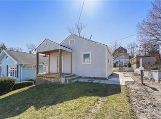 5 Floral Ln, Yonkers, NY 10703