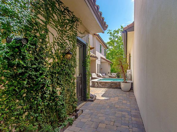 2nd image of 8845 Pallazzo Ter