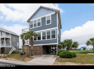 1701 Canal Dr, Carolina Beach, NC 28428