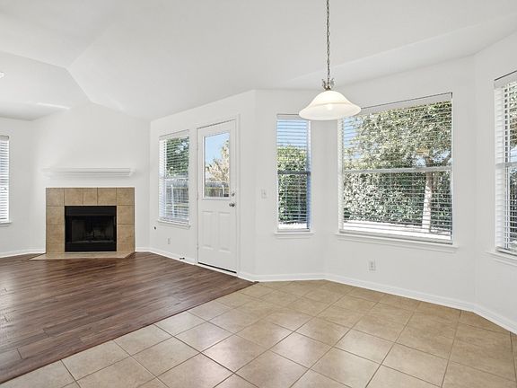 Breakfast nook