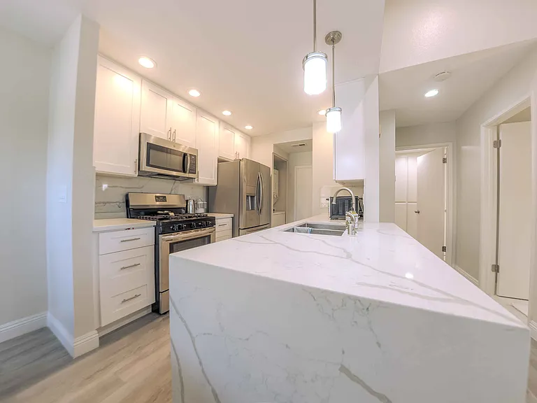 767 Brookstone Rd #301 — Photo 9