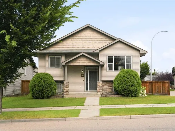 95 S Inglewood Dr, Red Deer, AB T4R 0B2