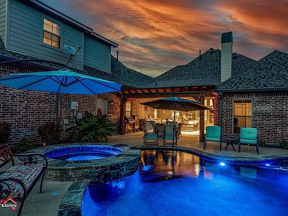 2nd image of 439 Kingston Plantation Blvd
