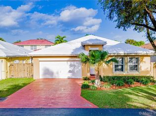 8133 SW 163rd Pl, Miami, FL 33193