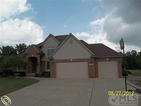 100_4052 (Medium).JPG