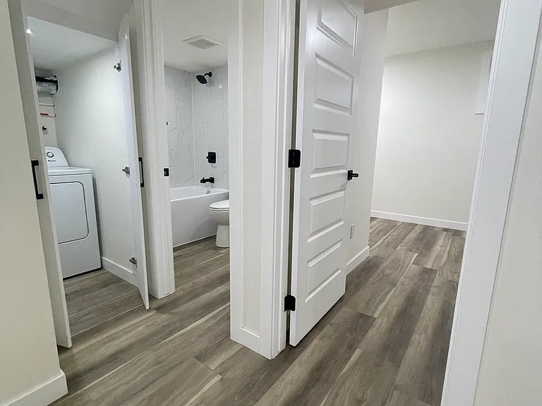 404 Lewiston Lndg NE #1 — Photo 5