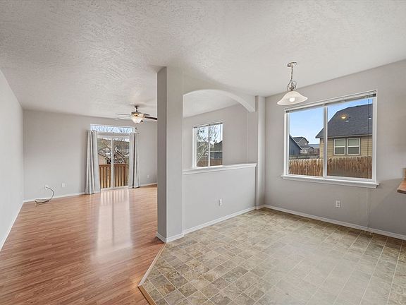 5th image of 6031 Bluewood St
