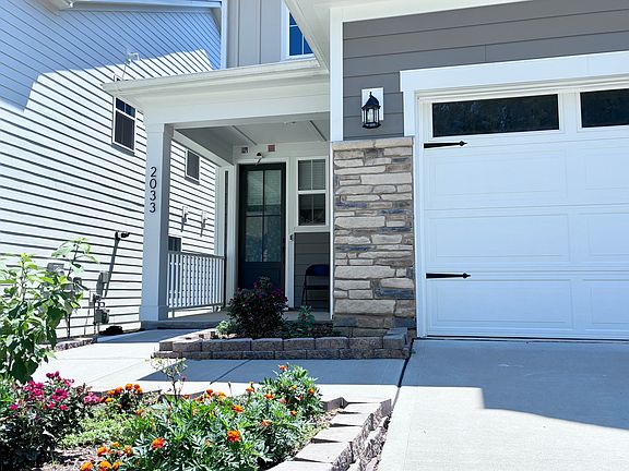 3rd image of 2033 Florine Dr