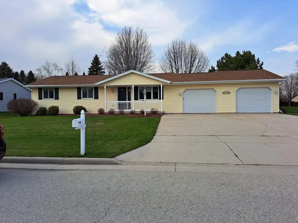 627 Falcon LANE, Chilton, WI 53014