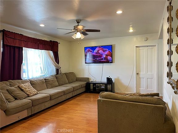 5th image of 13728 Olive St