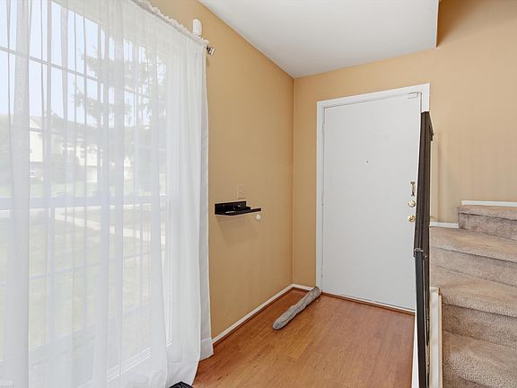 2nd image of 1328 Brook Ln