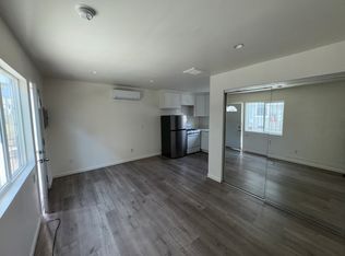 1050 W 84th Pl #3/4, Los Angeles, CA 90044
