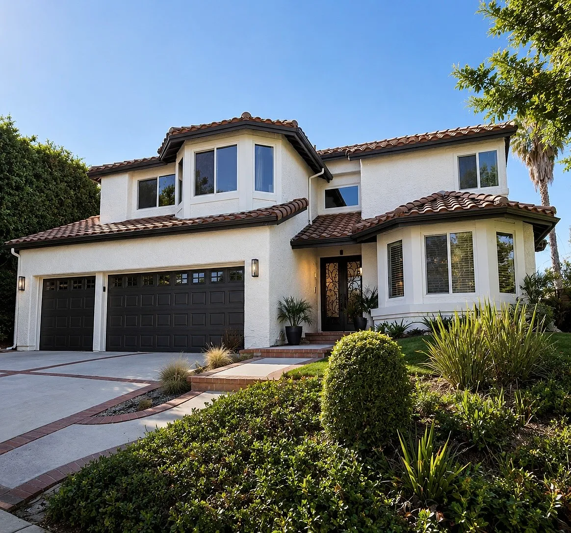 6 bed, 3731 sqft, $7,500 — Photo 1