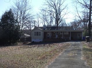 109 Lee Ave, Florence, AL 35630